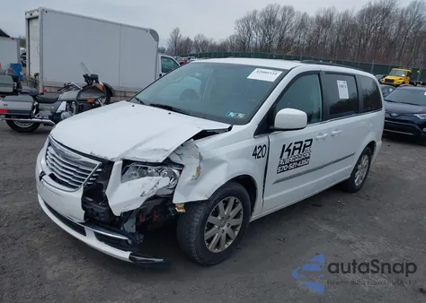 2016 Chrysler Town & Country Touring из США, поврежденный, VIN 2C4RC1BG7GR222002